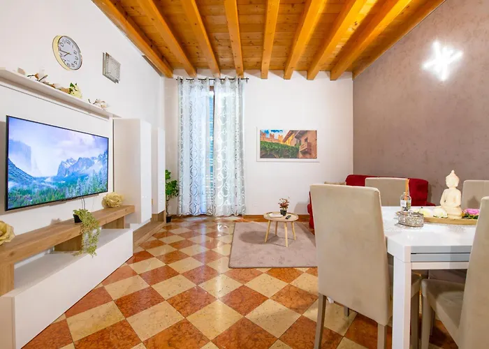 Apartment Arena Mazzini Centro 2 *