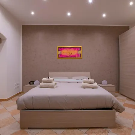 Arena Suite Mazzini Verona Centro 2 Apartment