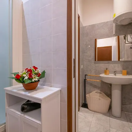 Arena Suite Mazzini Verona Centro 2 Apartment