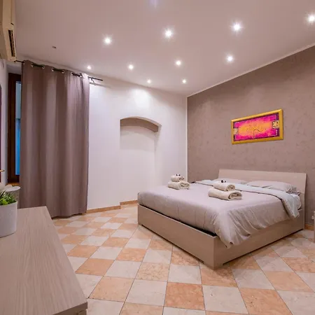 Arena Suite Mazzini Verona Centro 2 *
