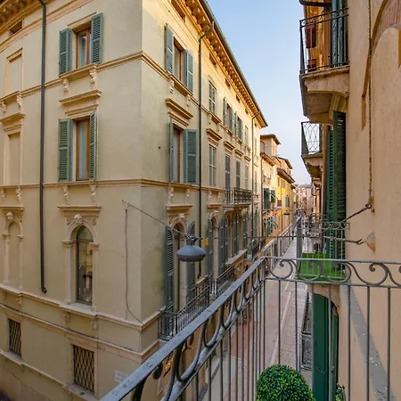 Arena Suite Mazzini Verona Centro 2 Verona