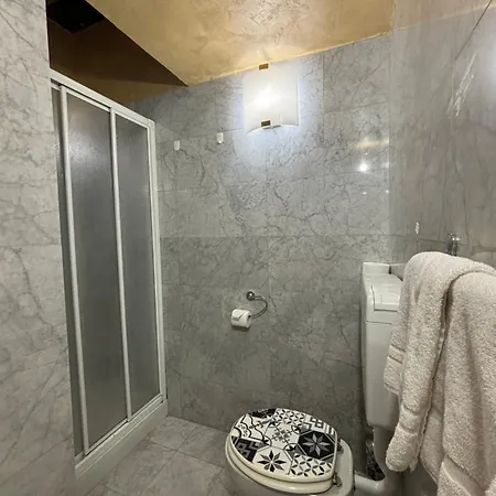 Arena Suite Mazzini Verona Centro 2 *