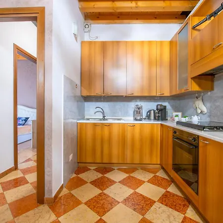 Arena Mazzini Centro 2 Apartman *